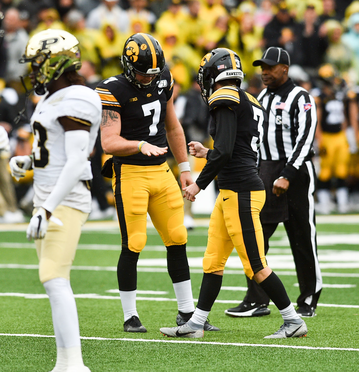 101919-qct-spt-purdue-ia-foot-046a.jpg